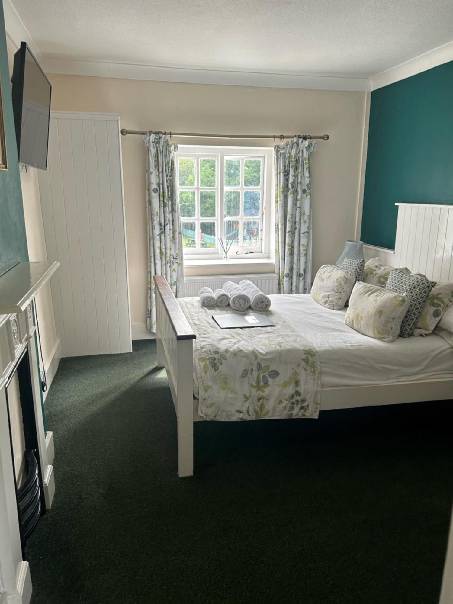 The Highwayman Hotel Kidlington Kültér fotó