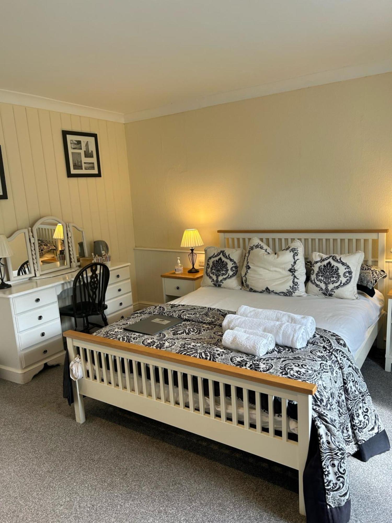 The Highwayman Hotel Kidlington Kültér fotó