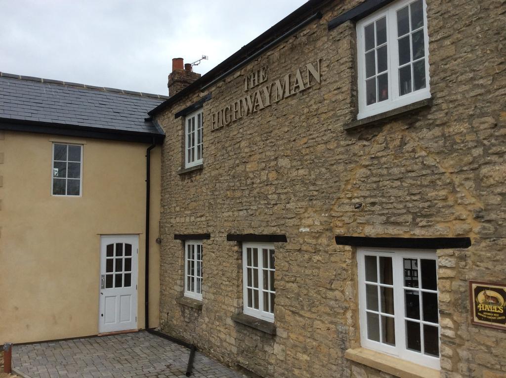 The Highwayman Hotel Kidlington Kültér fotó