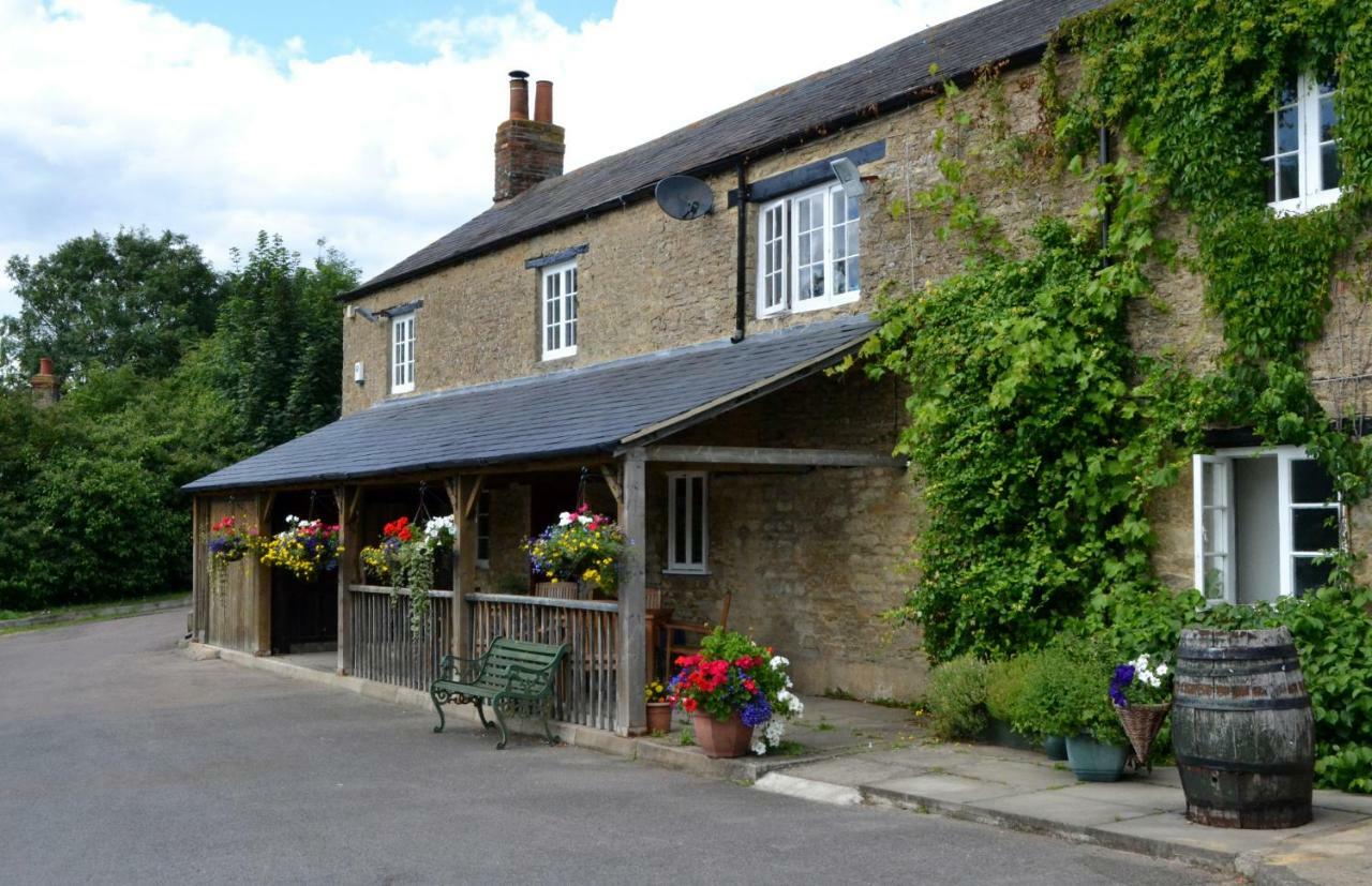 The Highwayman Hotel Kidlington Kültér fotó